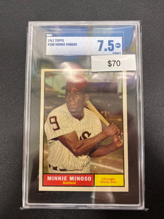 1961 Topps MLB Minnie Minoso SGC 7.5