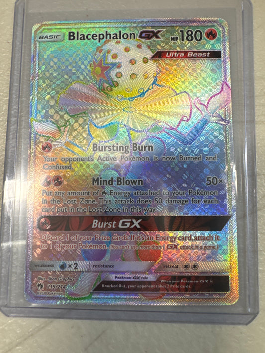 Pokemon Blacephalon GX 219/214 Lost Thunder