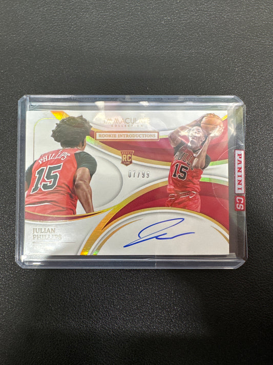 2023-24 Panini Immaculate Collection NBA Julian Phillips Rookie Introductions Gold Autograph /99