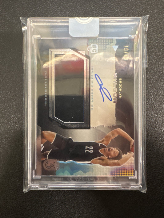 2023-24 Topps Three NBA Jalen Wilson Rookie Patch Autograph /49