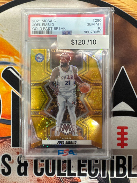 2021 Panini Mosaic NBA Joel Embiid Gold Fast Break /10 PSA 10