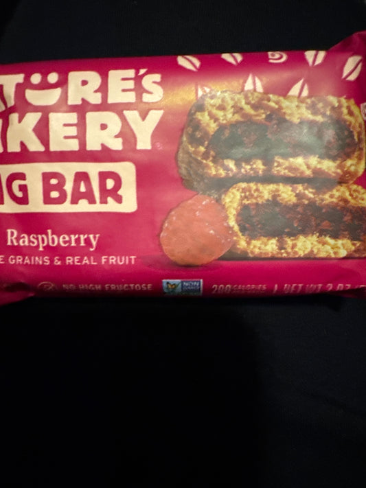 Cafe Nature’s Bakery Fig Bar Raspberry