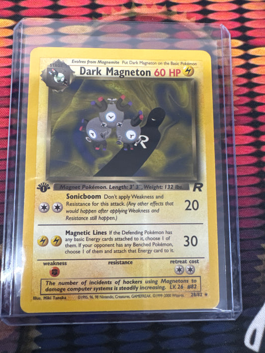 Pokemon Dark Magneton 1st edition 28/82 Team Rocket