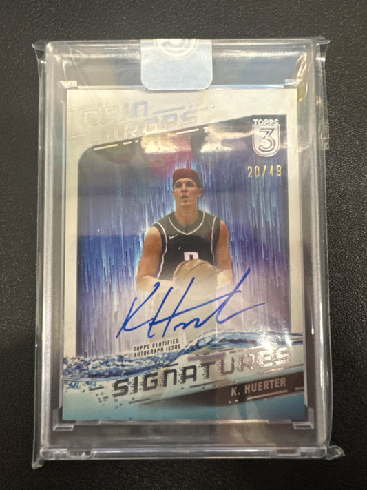 2023-24 Topps Three NBA Kevin Huerter Rain Drops Signatures /49