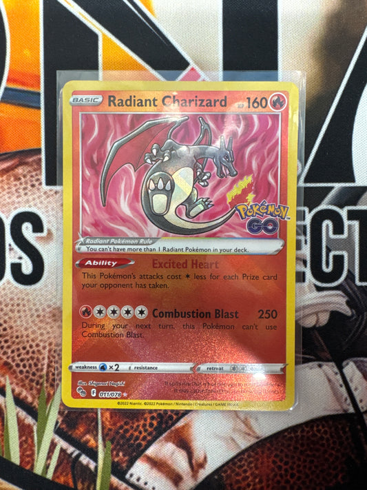 Pokémon Radiant Charizard Pokémon go 011/078