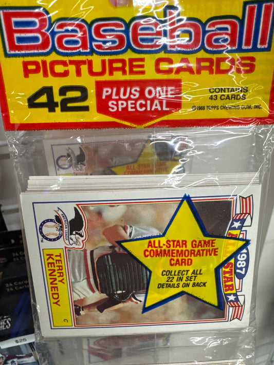 1988 Topps Baseball picture cards