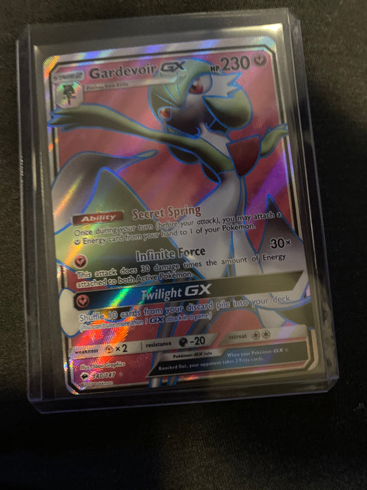 Pokémon Gardevoir GX 140/147 Burning Shadows