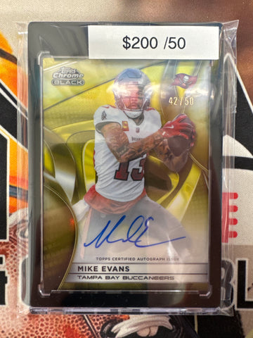 2025 Topps Chrome Black NFL Mike Evans Autograph Gold Refractor /50