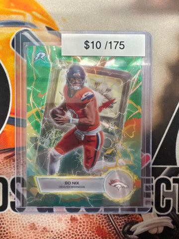 2026 Topps Resurgence NFL Bo Nix Voltaic Green Surge Refractor /175