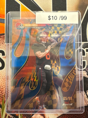 2025 Topps Finest NFL Dillon Gabriel Torchers Blue Refractor /99