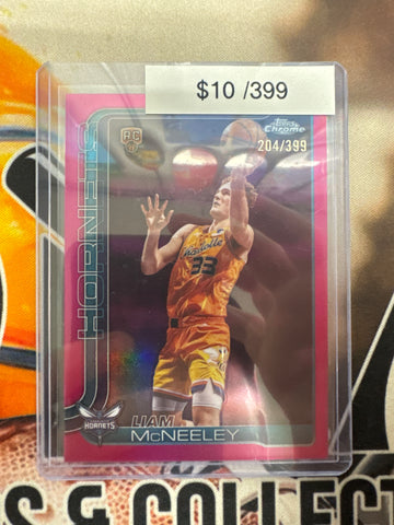 2026 Topps Chrome NBA Update Liam McNeeley Rookie Magenta Refractor /399