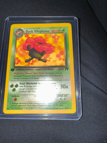 Pokemon Dark Vileplume 30/82 1st edition Team Rocket LP