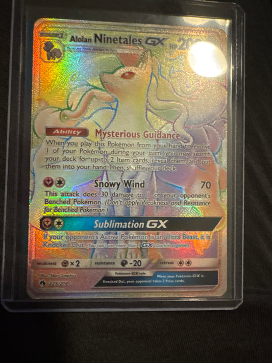 Pokemon Alolan Ninetales GX 225/214 Lost Thunder DM