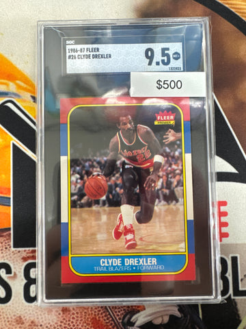 1986-87 Fleer Basketball Clyde Drexler SGC 9.5