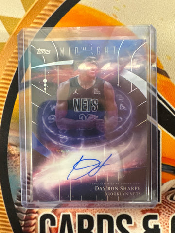 2025-26 Topps Midnight NBA Day’Ron Sharpe Stroke Of Midnight Autograph