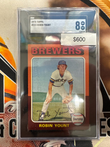 1975 Topps MLB Robin Yount SGC 8