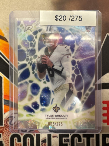 2026 Topps Resurgence NFL Tyler Shough Rookie Protonyx Blue Wave Refractor /275