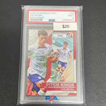 2022-23 FIFA Donruss Gio Reyna Pitch Kings PSA 9