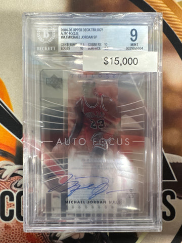 2004-05 Upper Deck Trilogy Michael Jordan SP Auto Focus Autograph BGS 9