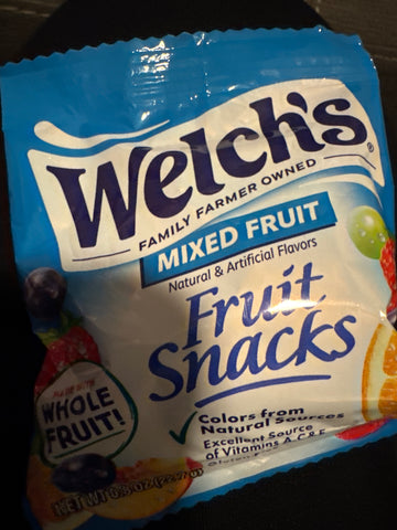 Cafe Welch’s mixed fruit fruit snacks