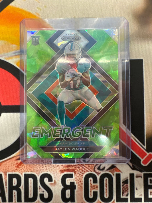 2021 Panini Prizm NFL Jaylen Waddle Rookie Emergent Green Ice