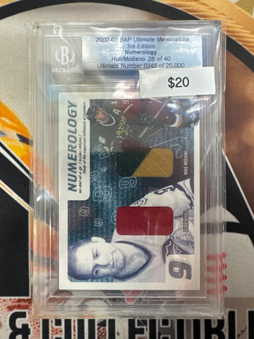 2002-03 BAP Ultimate Memorabilia Bobby Hull & Mike Modano Numerology Dual Relic Beckett Authentic