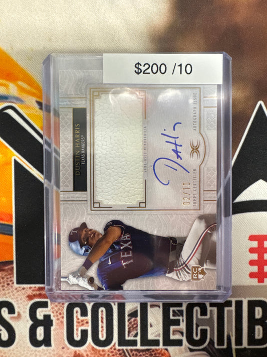 2025 Topps Definitive Collection MLB Dustin Harris Rookie First Batting Glove Relic Gold /10