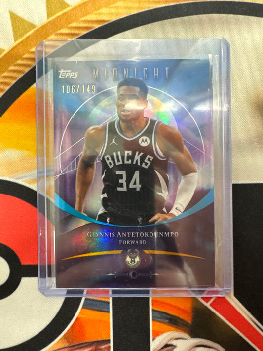 2025-26 Topps Midnight NBA Giannis Antetokounmpo Refractor /149