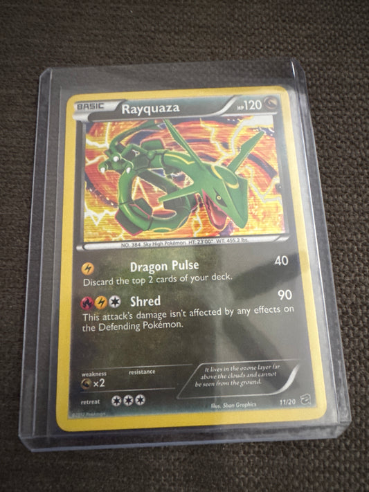 Pokemon Rayquaza holo 11/20 Dragon Vault