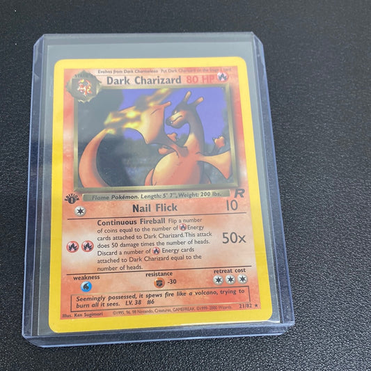Pokémon Dark Charizard 21/82 non Holo 1st edition