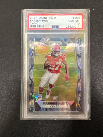 2017 Panini Prizm NFL Kareem Hunt Rookie Camo Prizm /25 PSA 10