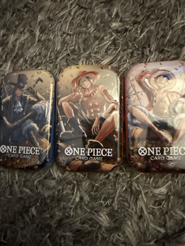 One Piece Tin Pack Set Volume 2