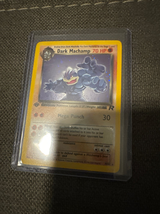 Pokémon Dark Machamp 1st edition 10/82