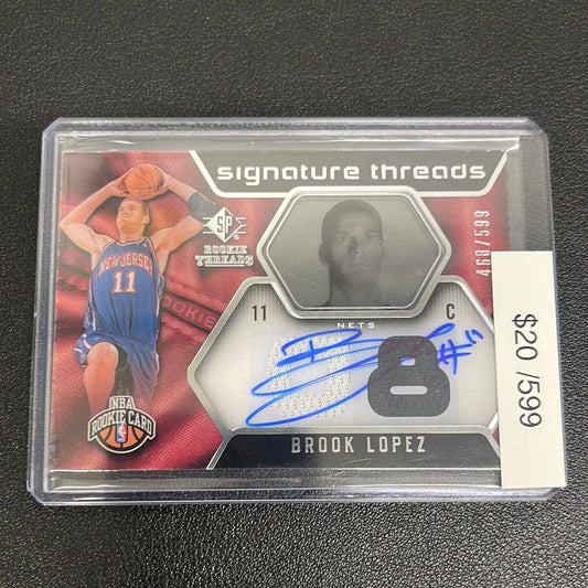 2008-09 NBA SP Rookie Threads Brook Lopez Patch Auto /599