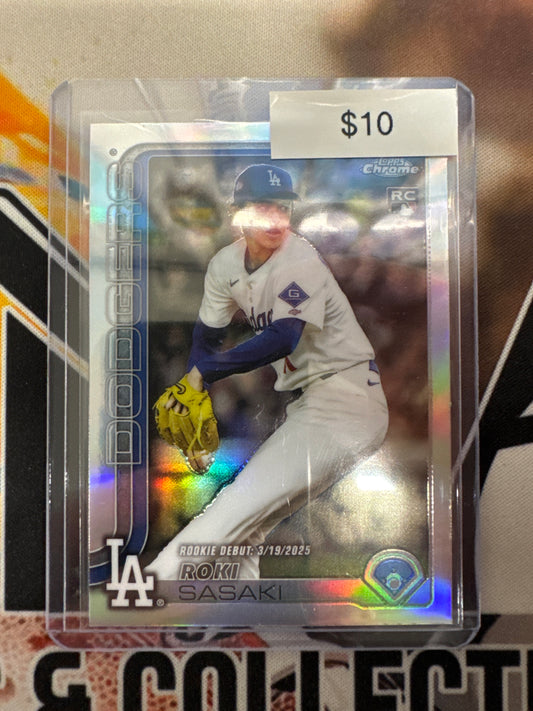 2025 Topps Chrome Update MLB Roki Sasaki Rookie Refractor