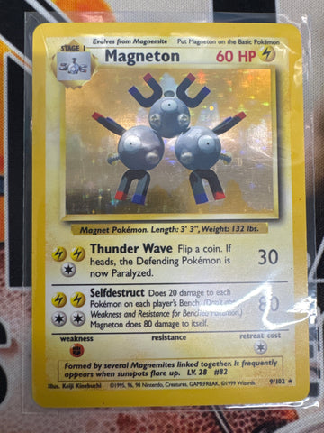 Pokémon Magneton Holo Base Set 9/102