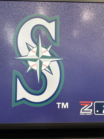 Zion X 3 Row Team Logo case