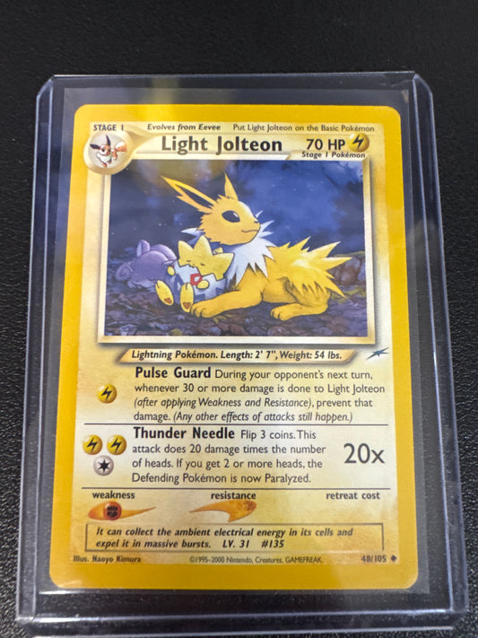 Pokemon Light Jolteon 48/105 Neo Destiny