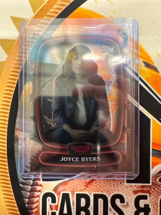 2025 Topps Stranger Things High-Tek Joyce Byers