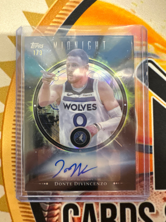 2025-26 Topps Midnight NBA Donte Divincenzo Midnight Oil Autograph Green Refractor /3