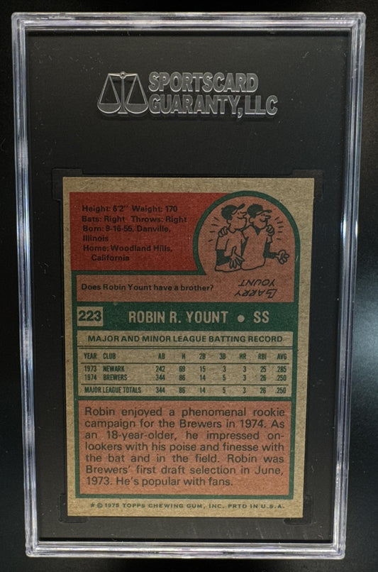 1975 Topps Robin Yount #223 RC Brewers SGC 8