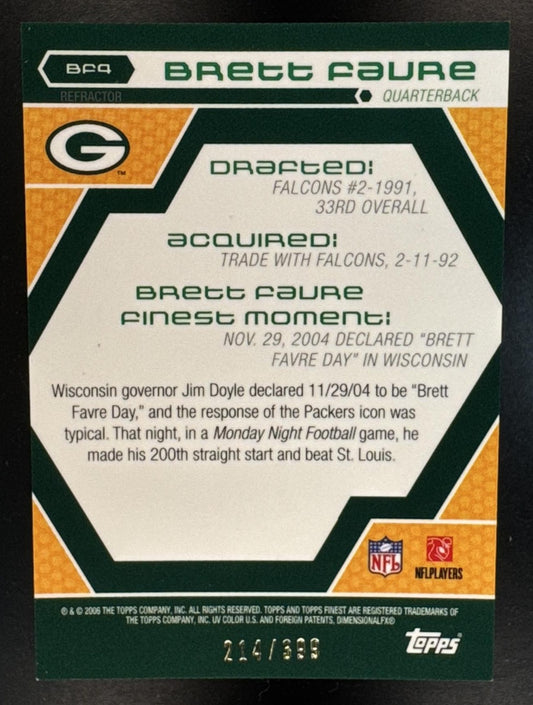 2006 Topps Finest Brett Favre #BF4 Moments Refractor 214/399 Packers