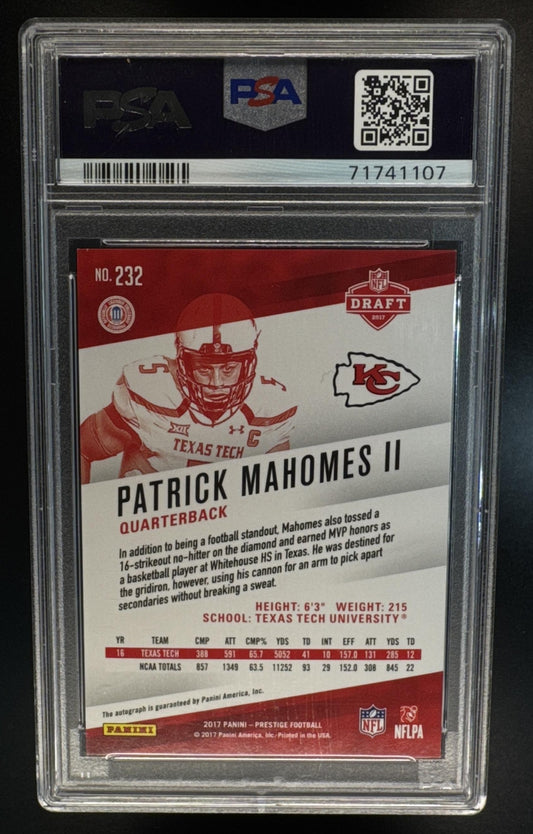 2017 Panini Prestige Patrick Mahomes II #232 Rookie Signatures RC Auto PSA 8