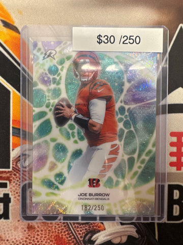 2026 Topps Resurgence NFL Joe Burrow Protonyx Wave Refractor /250