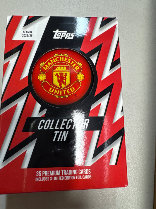 2025-26 Topps Manchester United Collector tin