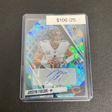 2023 NFL Phoenix Justin Fields Blue Cracked Ice Auto /25