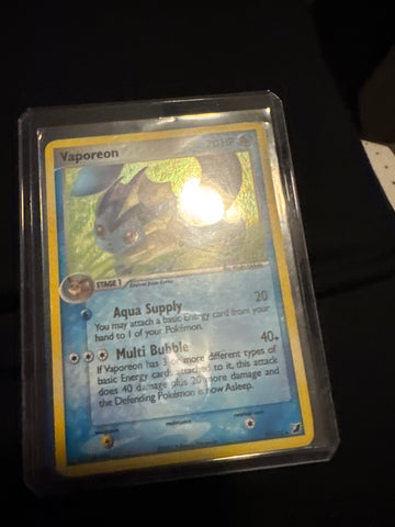 Pokemon Vaporeon 19/115 Unseen Forces LP
