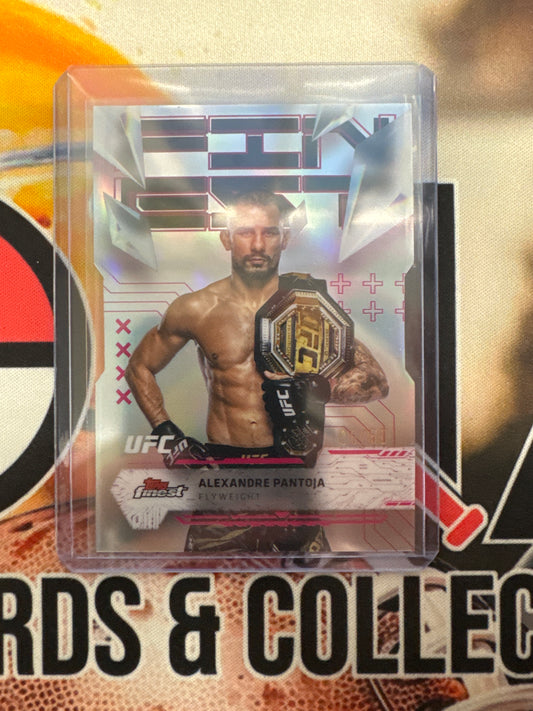 2025 Topps Finest UFC Alexandre Pantoja Finest Common Die-Cut Pink Refractor /50