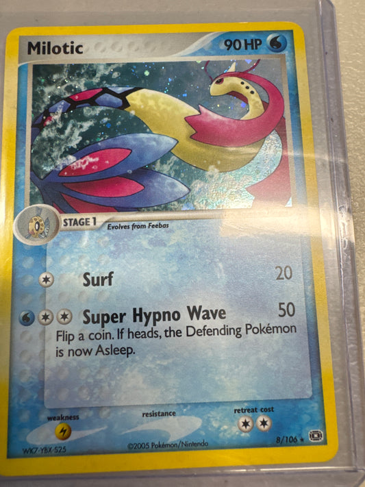Pokemon Milotic Holo 8/106 Emerald