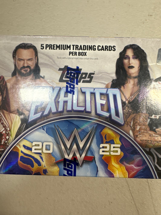 2025 Topps Exalted WWE hobby